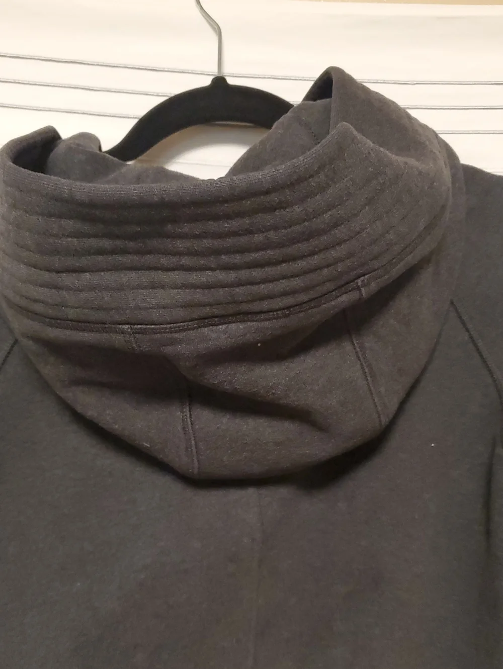 Lululemon Grey Hippy Yin Year Scuba Hoodie Sz 6
